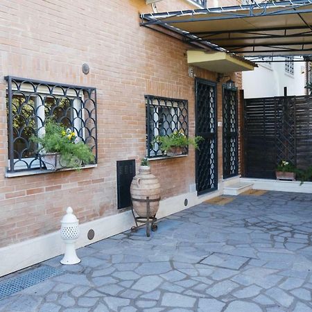 B&B Fontanelle Romane Екстериор снимка